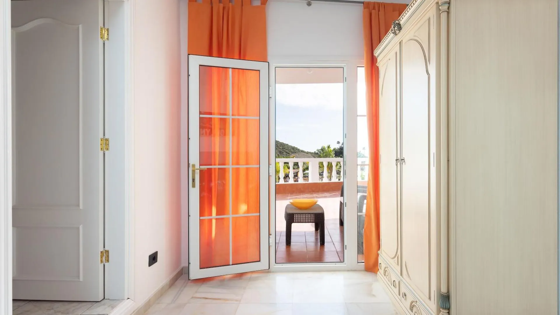Detached Panoramic Sea View Villa Close To Siam Park, With Private Swimming Pool Costa Adeje  0*, Costa Adeje (Tenerife) Spanien